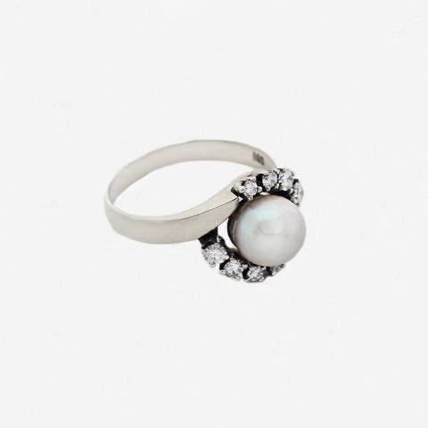 Pearl & Diamond Crossover Ring in 14ct White Gold - Secondhand
