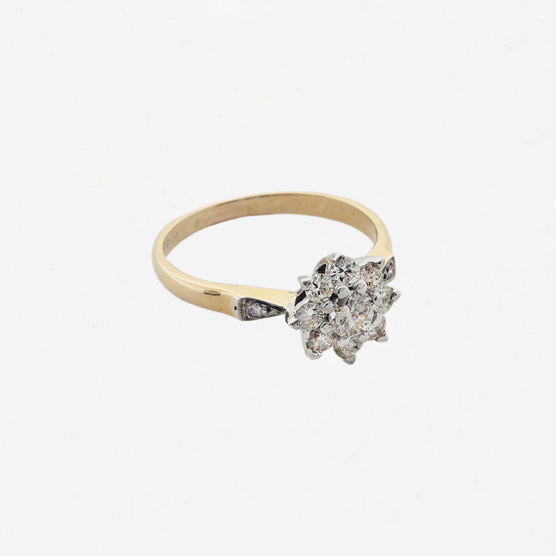 Diamond Cluster Ring in 18ct Gold - Secondhand