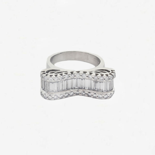 Diamond Bow Ring in 18ct Gold - Secondhand