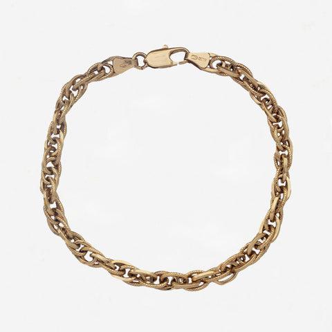 oval links patterned plain prince of Wales round gold bracelet with clasp