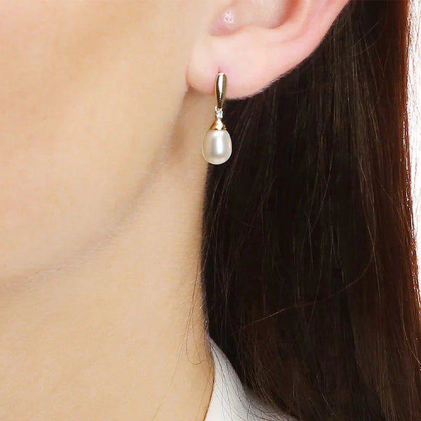 Freshwater Pearl & Diamond Drop Earrings in 9ct Gold