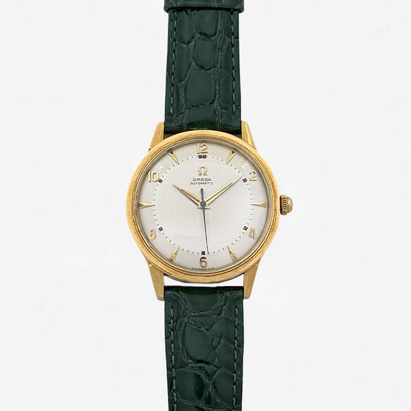 Omega Bumper Watch in 18ct Gold - Secondhand