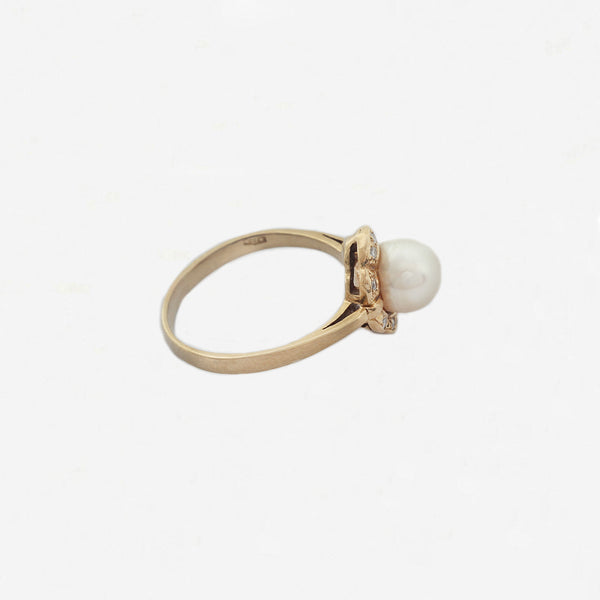 Pearl and Diamond Gold Ring - Secondhand
