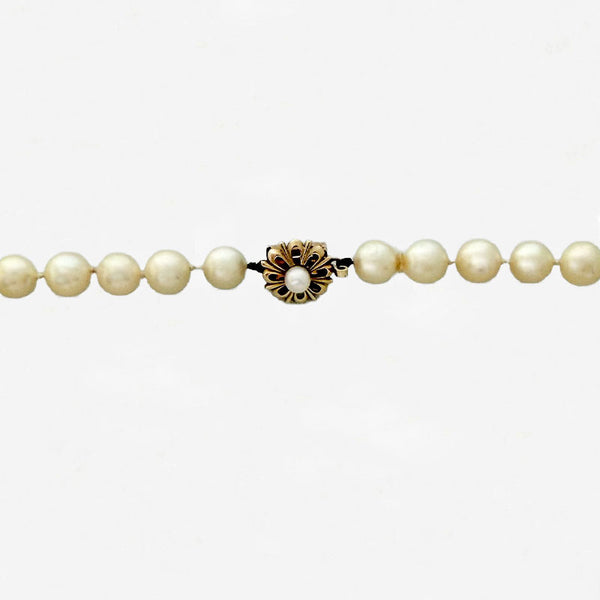 Pearl Single Row Necklace With 9ct Circular Clasp - Secondhand