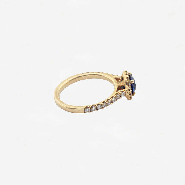 Sapphire and Diamond Cluster Ring in 18ct Gold - Secondhand