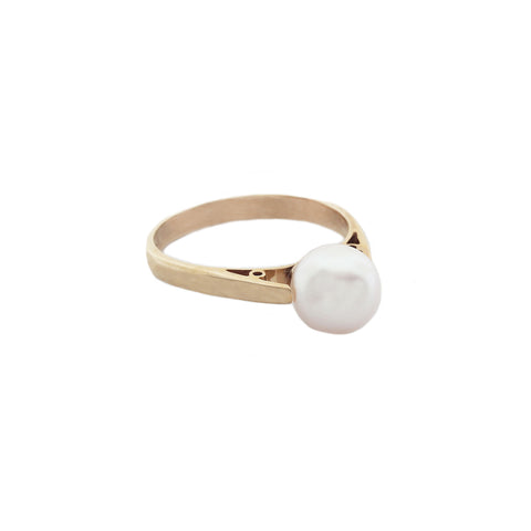 Cultured Pearl (7mm) Dress Ring In 9ct Yellow Gold