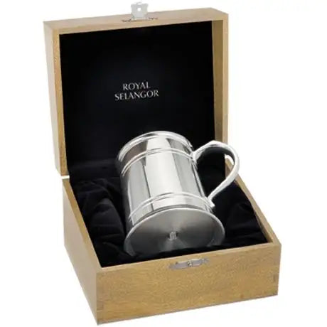 Pewter Pint Tankard Straight Sided Design by Royal Selangor