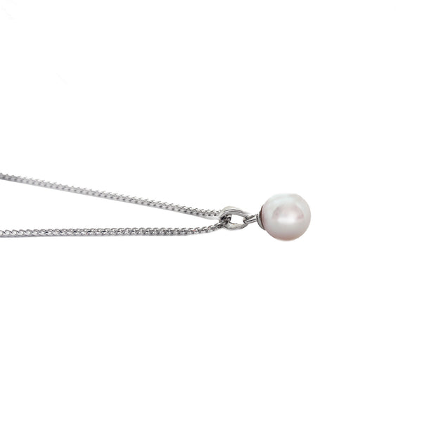 Cultured Pearl (8.00mm) Pendant  & Chain in 9ct White Gold