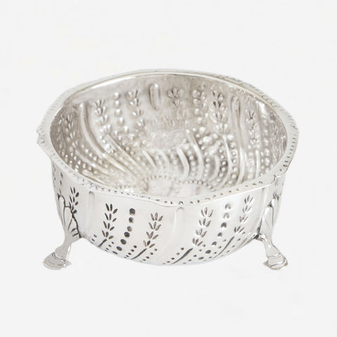 A fine quality silver victorian sugar bowl dated 1888