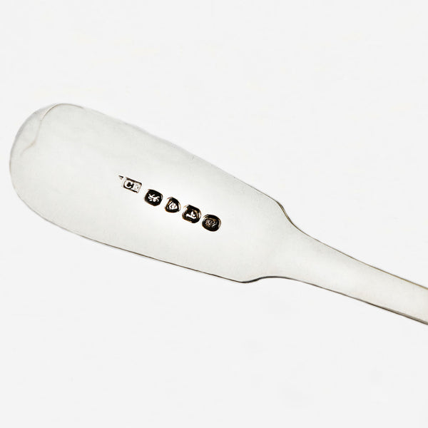 An initialled J fish knife silver with decoration dated London 1825