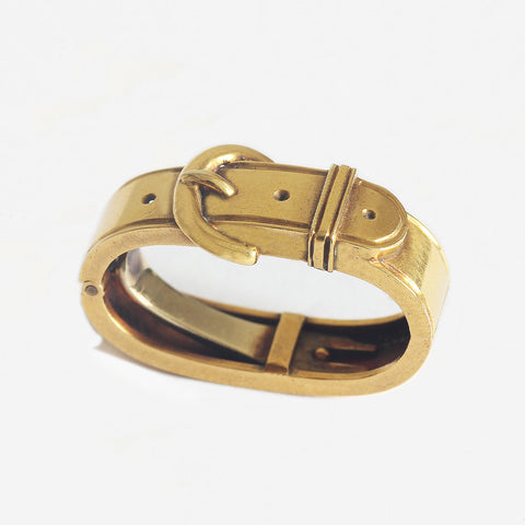 a yellow gold secondhand scarf clip in a buckle design