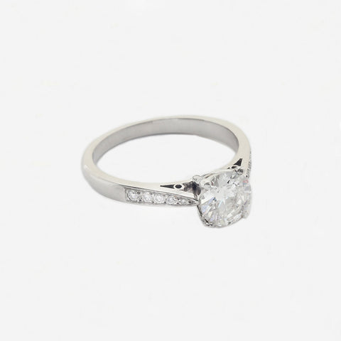 Diamond Solitaire Ring with Diamond Shoulders in Platinum - Secondhand