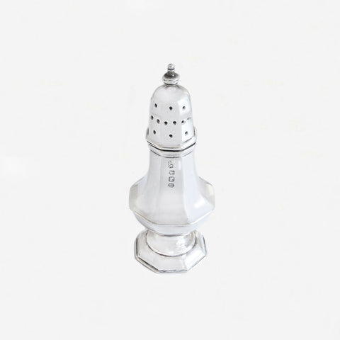 A Victorian Silver Octagonal Small Pepper, Sheffield 1896 - Secondhand