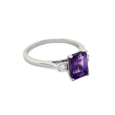 Amethyst and Diamond Ring in 18ct White Gold