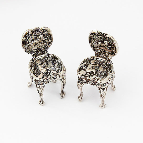 A Sterling Silver Vintage Dolls House Table And Chairs dated 1974