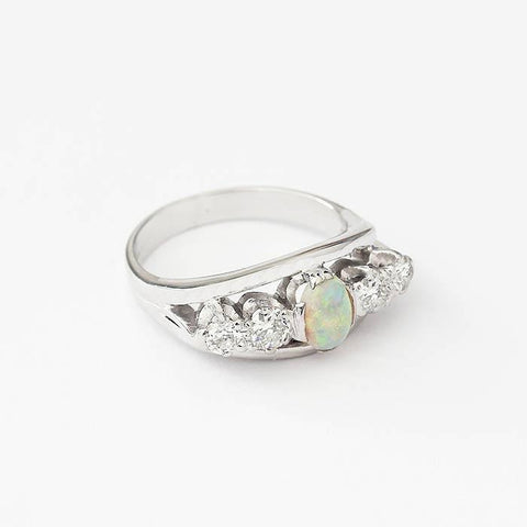 a white gold opal and diamond 5 stone ring with claw settings secondhand