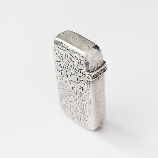 solid silver vesta case hallmarked in birmingham 1899